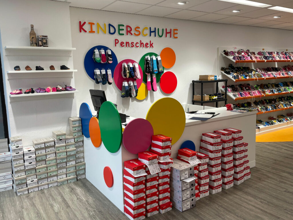Viavend Ratingen Messebau Ladenbau Penschek Schuhe