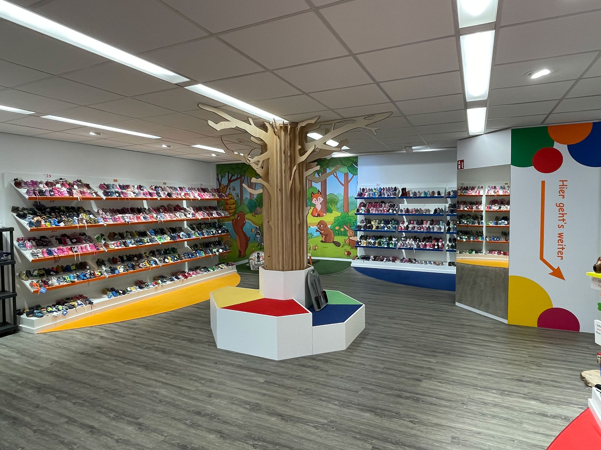 Viavend Ratingen Messebau Ladenbau Penschek Schuhe