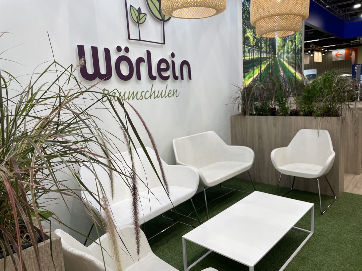 Messestand Wörlein GaLaBau 2024 Nürnberg Messebau Viavend