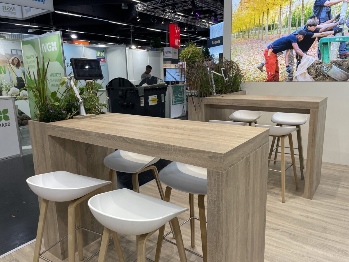 Messestand Wörlein GaLaBau 2024 Nürnberg Messebau Viavend